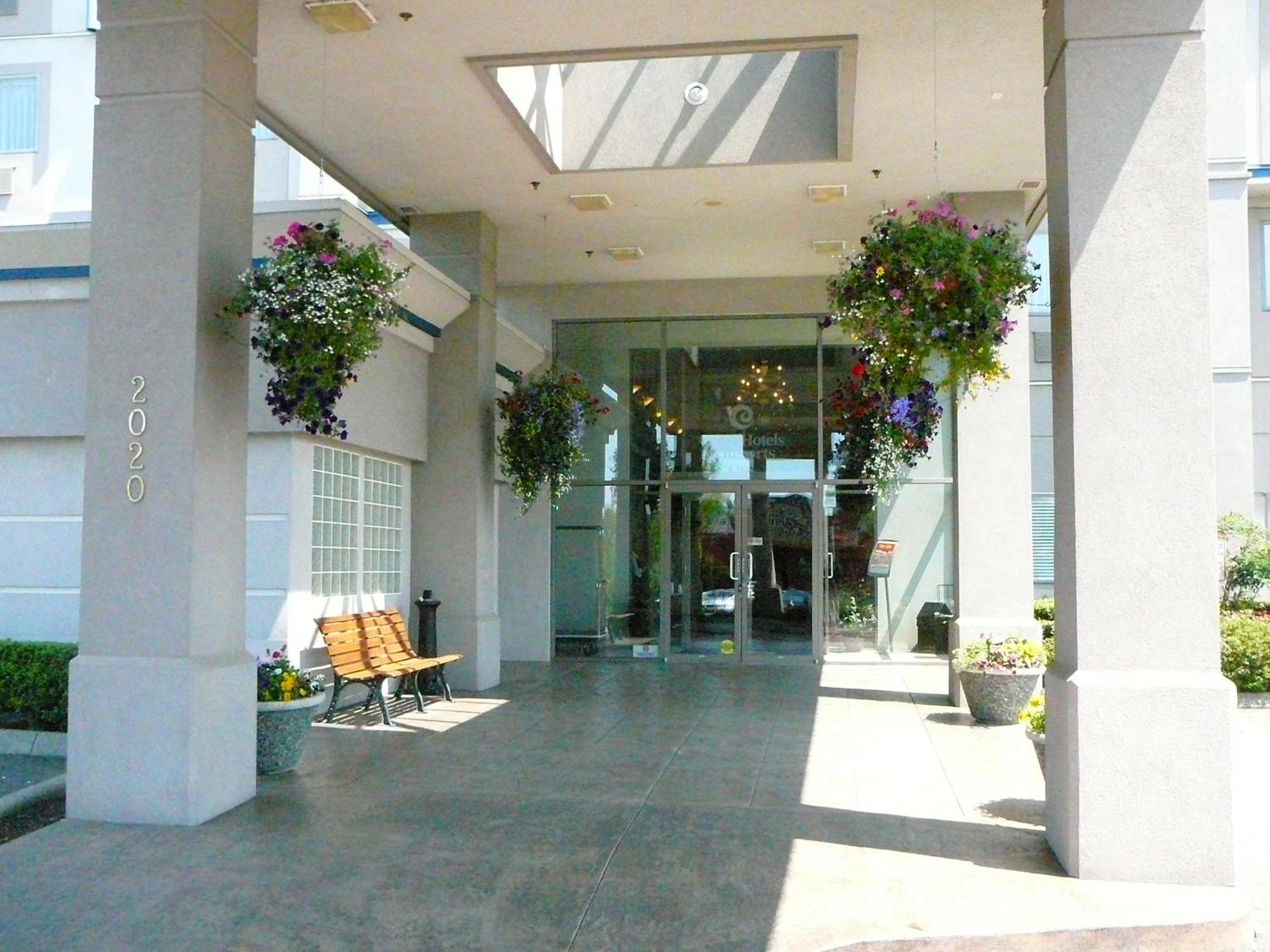 阿伯茨福德海岸套房酒店 阿波斯福 外观 照片
